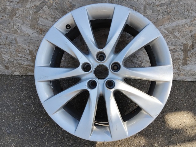 184641 Hyundai I 40 2011-2019 8x18