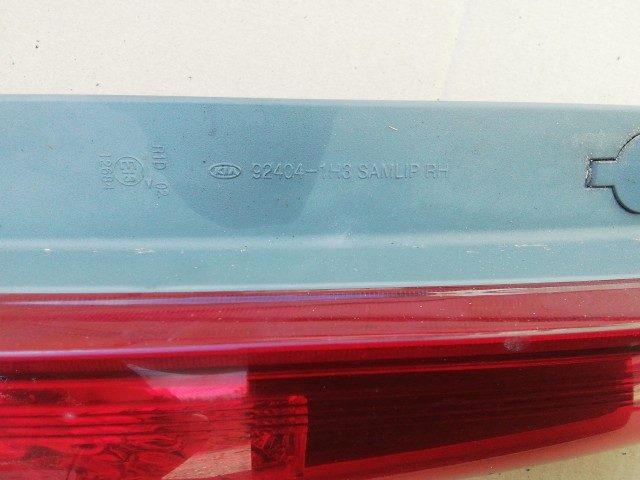 184501  Kia Ceed I. Fl. 2009-2012 kombi  jobb hátsó felső lámpa 92404-1H3