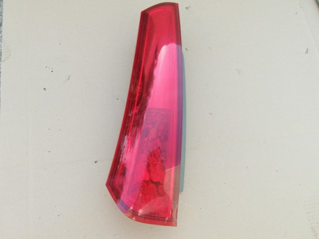 184499  Kia Ceed I. Fl. 2009-2012 kombi  bal hátsó felső lámpa 92403-1H3