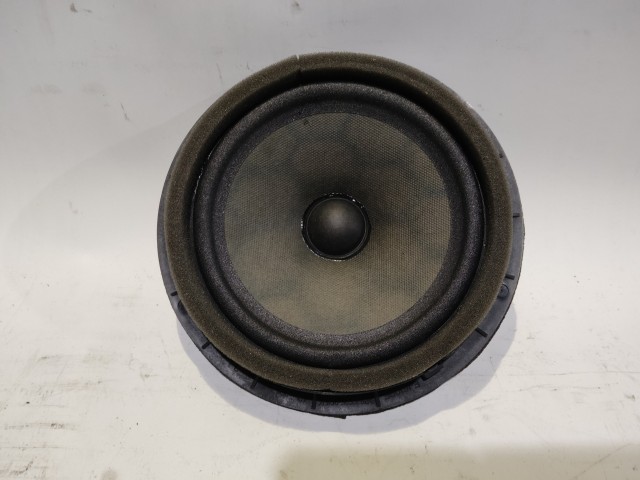 182858 Opel Agila B, Suzuki Splash 2008-2014 jobb hátsó hangszóró