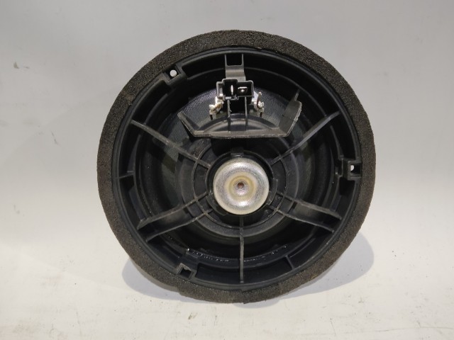 182858 Opel Agila B, Suzuki Splash 2008-2014 jobb hátsó hangszóró