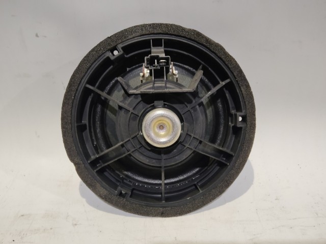 182860 Opel Agila B, Suzuki Splash 2008-2014 jobb első hangszóró