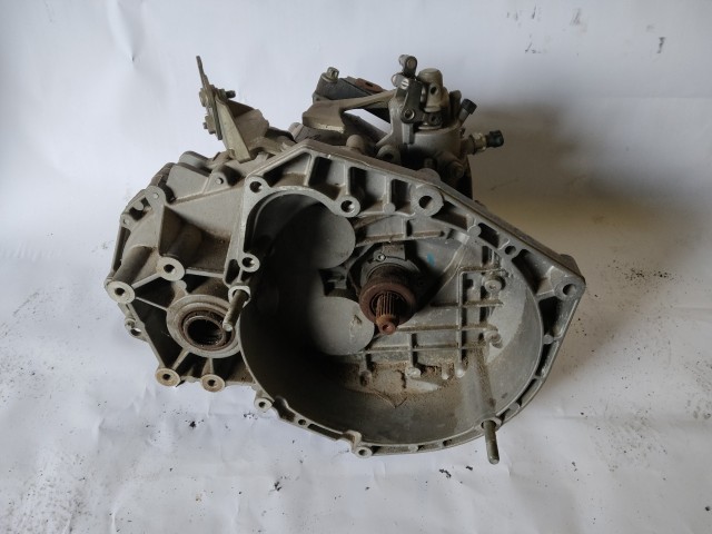 184849 Alfa Romeo 159 2,4 20v Diesel váltó kevés km