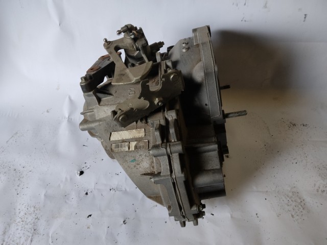 184849 Alfa Romeo 159 2,4 20v Diesel váltó kevés km