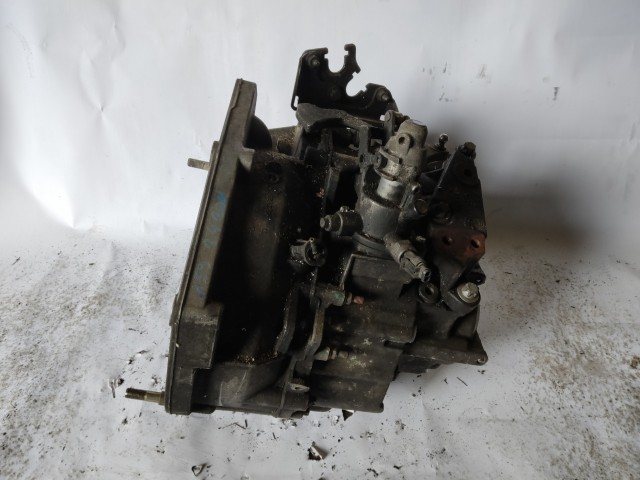 184854 Alfa Romeo 159 2,4 20v Diesel 6 sebességes váltó