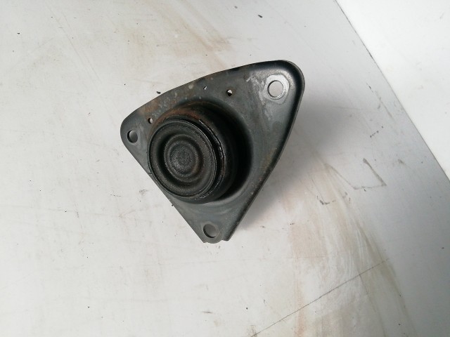 Kia Ceed I. Fl. 2009-2012 2008-2012 Tartóbakok Használt vas bak Motor tartó  