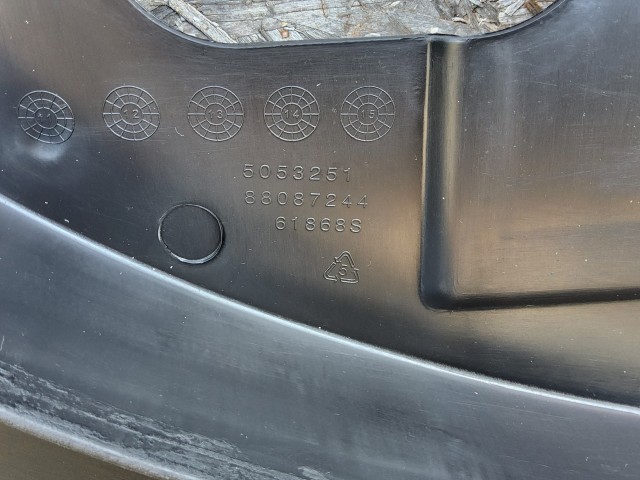 Fiat Freemont 2011-2015 Utángyártott új alsó motor védő a lökhárító alatt