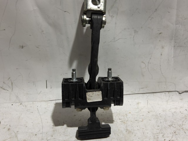 Fiat Bravo II. első ajtóhatároló