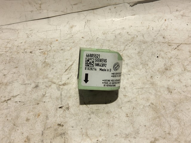 Fiat Stilo ütközés szenzor 46805521