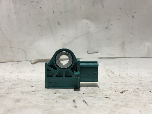 Fiat 500L ütközés szenzor 51881704