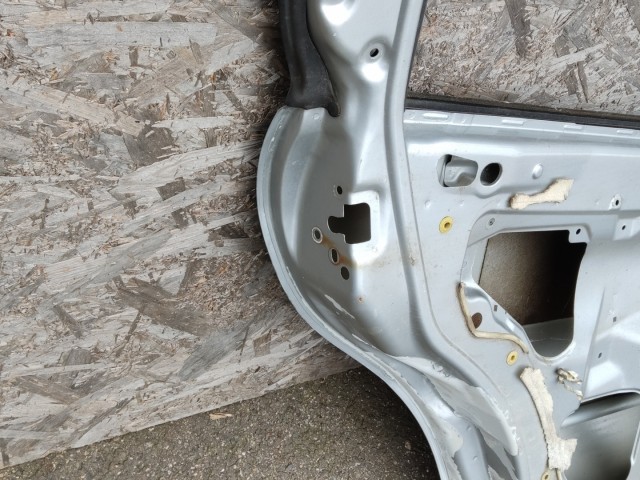 185477 Alfa Romeo 147 2000-2010 bal hátsó ajtó