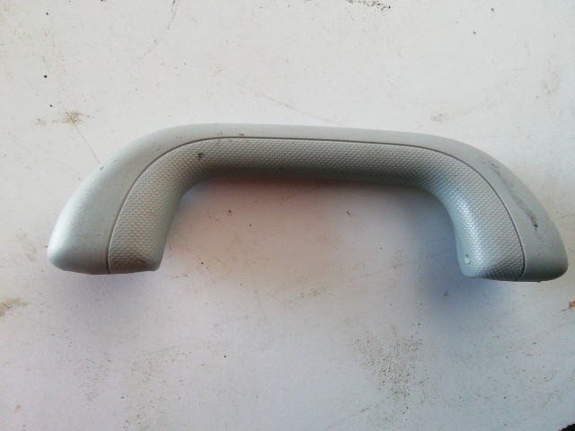 Kia Ceed I. Fl. 2009-2012 2008-2012 Kapaszkodó Jobb Elsö/Hátsó Használt