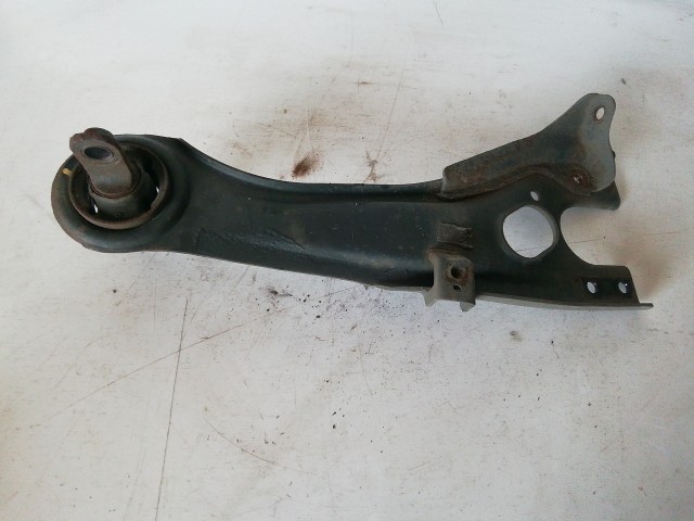 Kia Ceed I. Fl. 2009-2012 2008-2012 Lengőkar Használt Jobb hátsó első