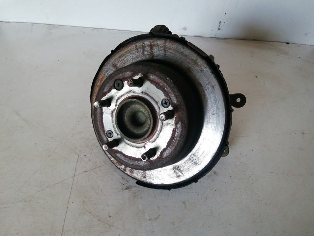 Kia Ceed I. Fl. 2009-2012 2008-2012 Csonkállvány,kerékagy Használt Van Abs Bal hátsó