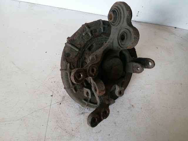 Kia Ceed I. Fl. 2009-2012 2008-2012 Csonkállvány,kerékagy Használt Van Abs Bal hátsó