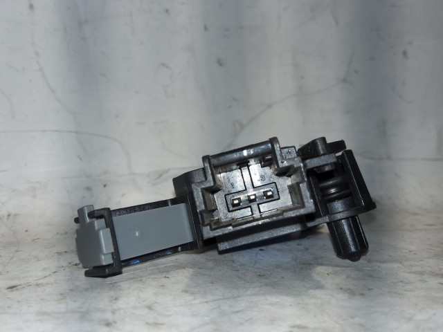 Fiat Panda II. 519084426 számú kuplung pedál érzékelő