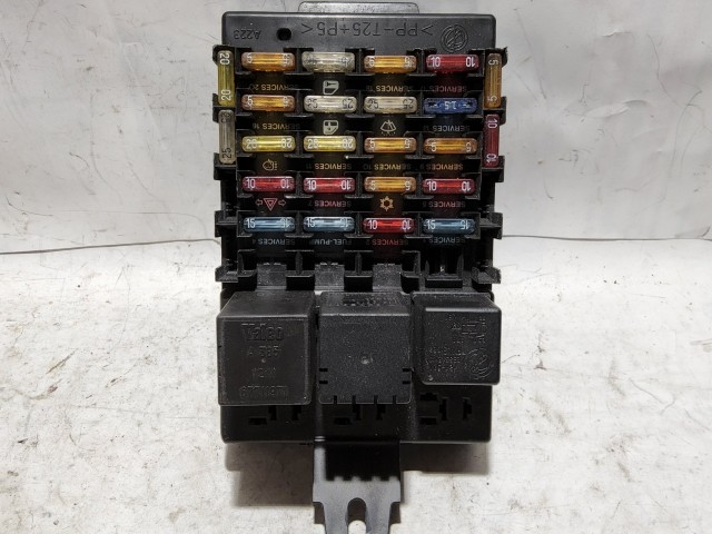 186080 Alfa Romeo 166 1998-2007 belső Biztosítéktábla