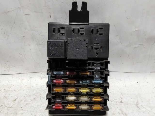 186196 Alfa Romeo 166 1998-2007 belső Biztosítéktábla