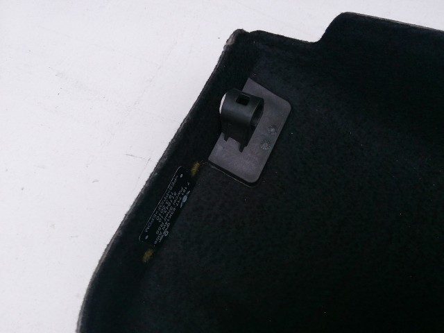 185591 Mini R56 2006-2013 kalaptartó, a képen látható sérüléssel