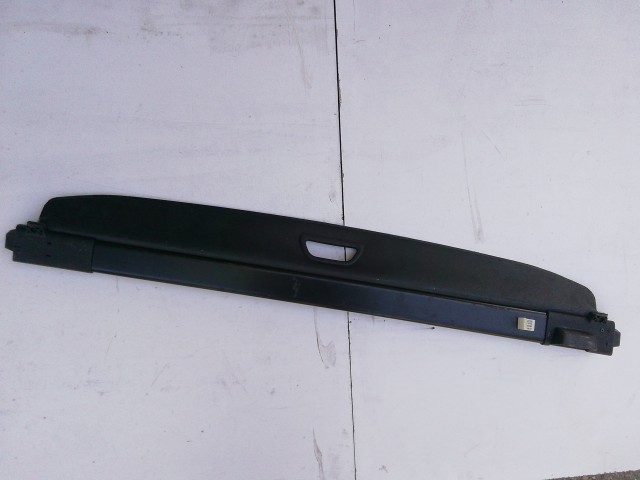 185644 Mercedes Benz A-Class(W169) 2004-2012 Kalaptartó, a képen látható sérüléssel, beakasztó törött!!!