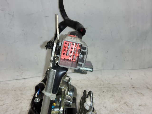 Lancia Voyager 2011-2015 Csomagtérajtó zár Használt