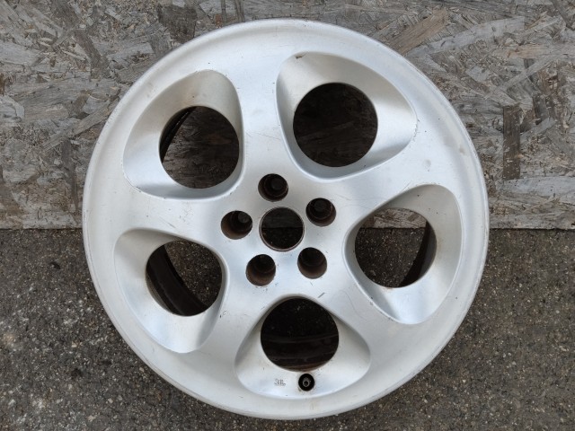 186665 Alfa Romeo 147, 156, Gt 16