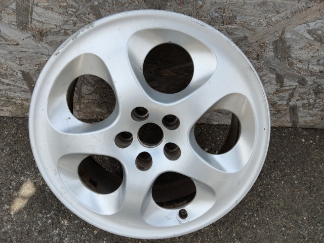 186666 Alfa Romeo 147, 156, Gt 16