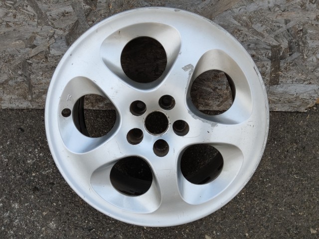 186667 Alfa Romeo 147, 156, Gt 16