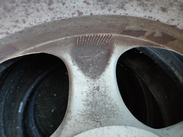 Felni Használt Könnyűfém 110 38 7 15 5