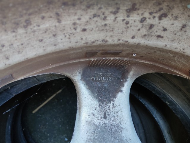 Felni Használt Könnyűfém 110 38 7 15 5