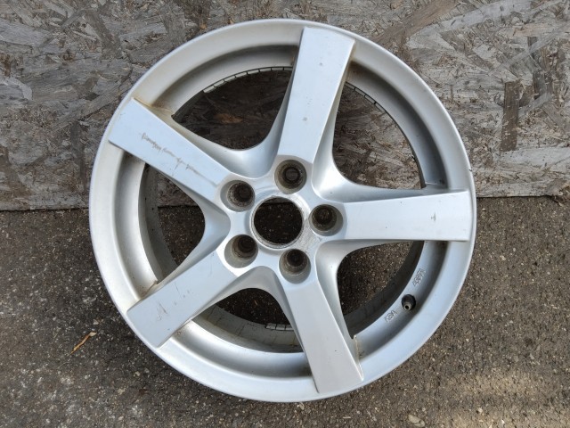 Felni Használt Könnyűfém 108 40 6.5 16 5