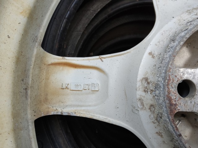 Felni Használt Könnyűfém 100 38 6.5 16 5