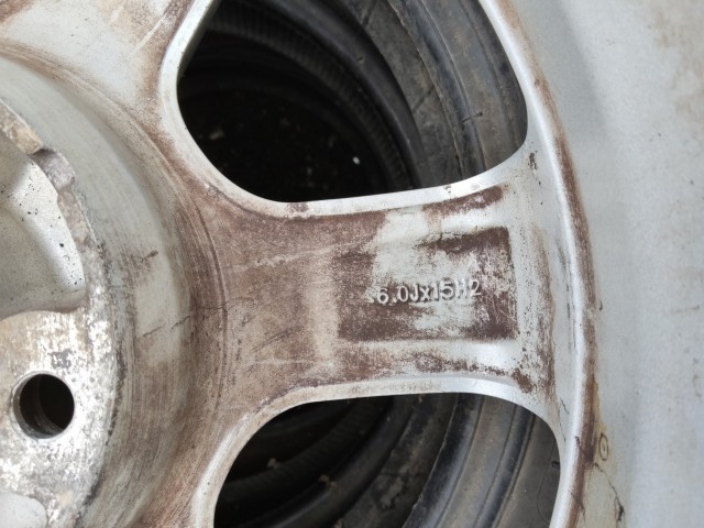 Felni Használt Könnyűfém 108 23 6 15 4