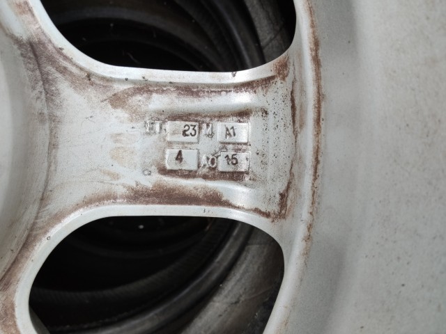 Felni Használt Könnyűfém 108 23 6 15 4