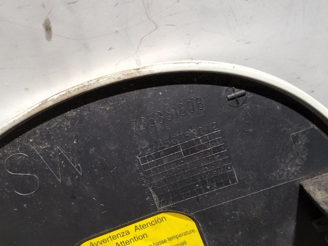 186833 Fiat Stilo 2001-2007 tankajtó KOMBI kivitelhez csak!!!! ötajtóshoz nem jó!!!!!!