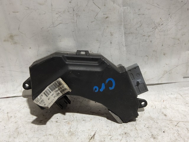 Fiat Croma 734213120 számú fűtőmotor előtét ellenállás