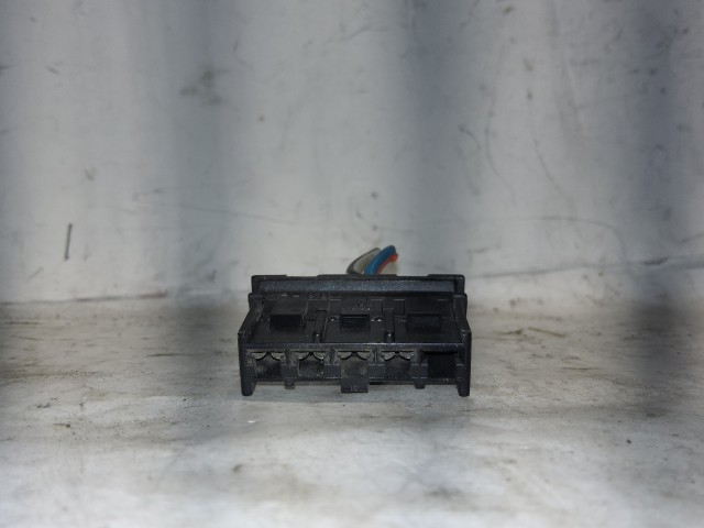 Fiat Punto II. 1999-2003 1999-2003 Elektromos csatlakozó Használt