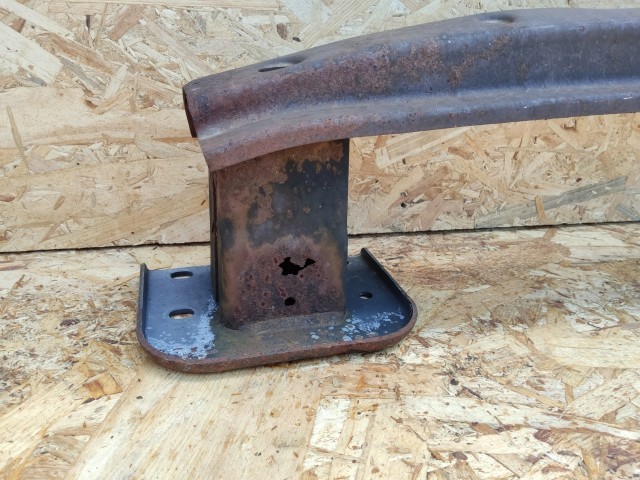 Fiat Stilo 2001-2007 Nyúlvány és Nyúlványösszekötő Használt hátsó  a képen látható sérüléssel