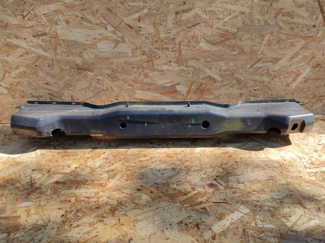 Lancia Voyager 2011-2015 Nyúlvány és Nyúlványösszekötő Használt hátsó  a képen látható sérüléssel