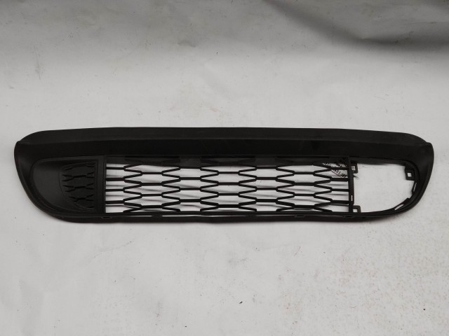 Fiat 500x első lökhárító alsó díszrács 735597138