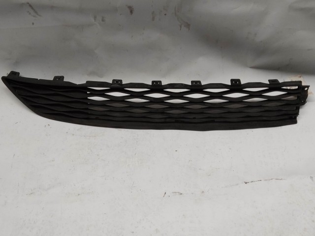 Fiat Tipo 5 ajtós, bal első díszrács