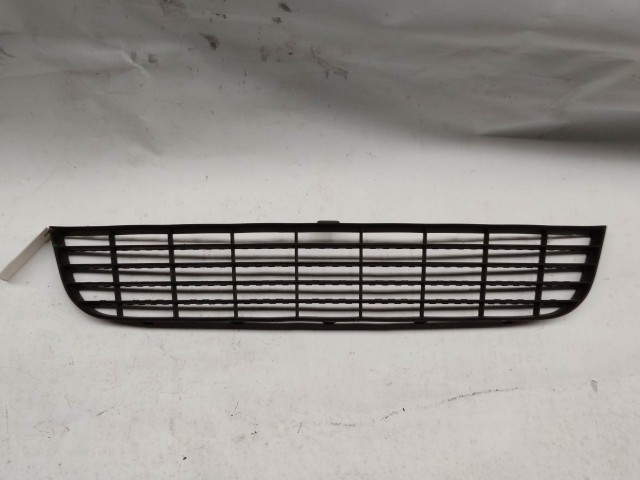 147011 Fiat Bravo 1998-2001 Díszrács Használt Első alsó