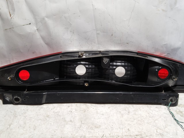 187223 Fiat Doblo 2000-2005 bal hátsó lámpa,a képen látható sérüléssel izzófoglalat nélkül!!