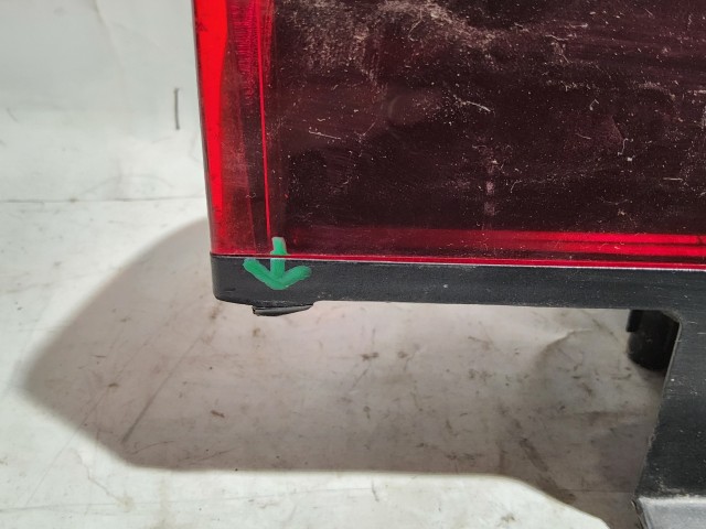 187223 Fiat Doblo 2000-2005 bal hátsó lámpa,a képen látható sérüléssel izzófoglalat nélkül!!