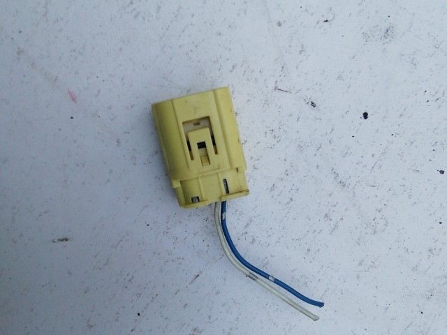 Peugeot 4007 2007-2012 Elektromos csatlakozó Használt Ütközés szenzor