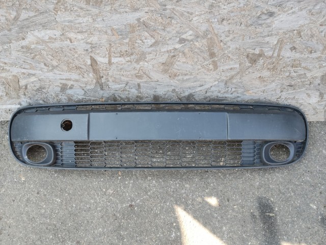 187540 Fiat 500 L 2012-2017 Díszrács Használt Első lökhárító a képen látható sérüléssel