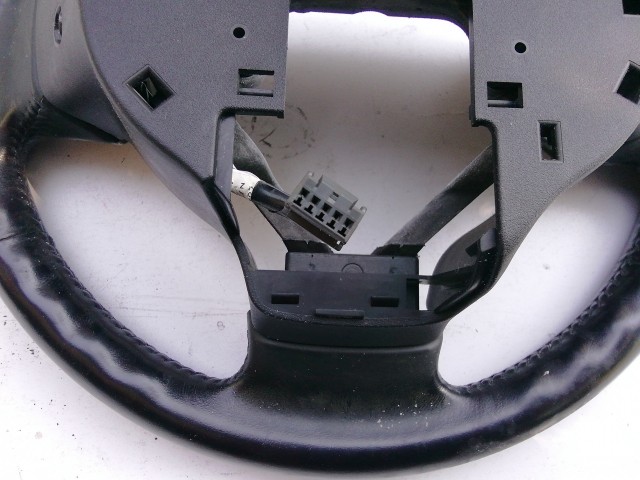 189105 Peugeot 4007 2007-2012 multikormányos bőr kormánykerék, erősen kopott!!!!