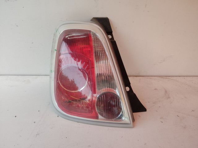 187685 Fiat 500 2007-2015 bal hátsó lámpa, a képen látható sérüléssel