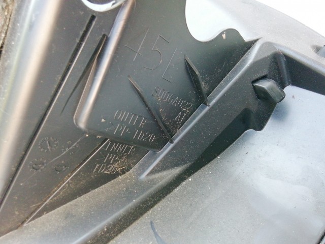 Peugeot 4007 2007-2012 Kesztyűtartó ajtó Használt Fekete 