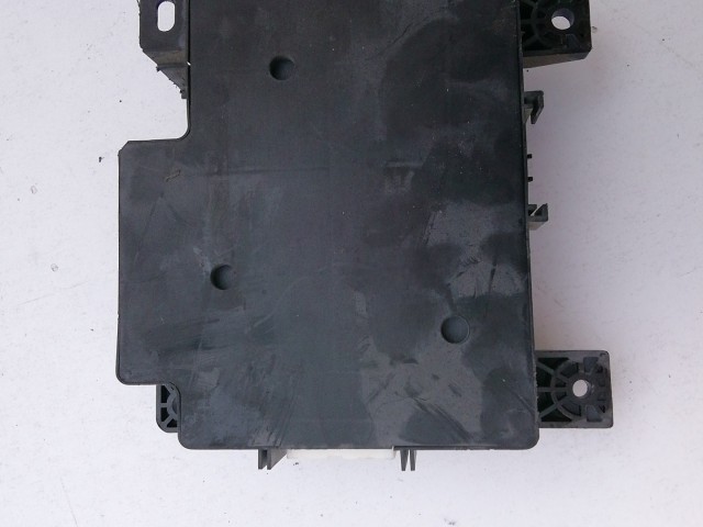 Peugeot 4007 2007-2012 Biztosítéktábla  Használt belső